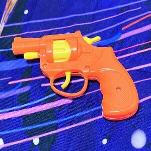VINTAGE STYLE TOY CAP GUN SHOOTER TOY ORANGE TIP CAPGUN (NO CAPS INCLUDED)